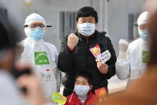 数据看疫情：中国治愈病例破6万 115个国家地区出现疫情