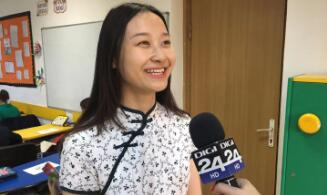 罗马尼亚汉语教师王茗仲玥在雅西完成新冠疫苗接种