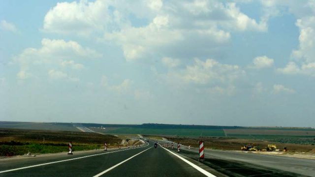 欧盟委员会向罗马尼亚拨款2.72亿欧元用于特兰西瓦尼亚高速公路建设