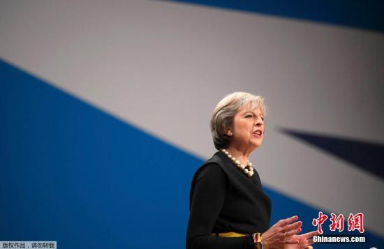 英国首相：既已选择“脱欧” 不会再举行公投