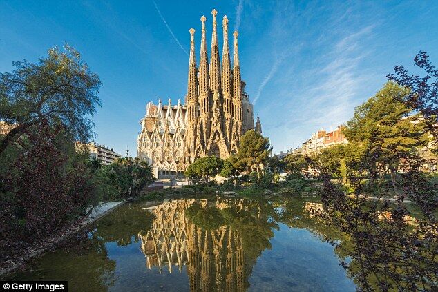 西班牙著名建筑违建136年 将面临2.8亿人民币罚款