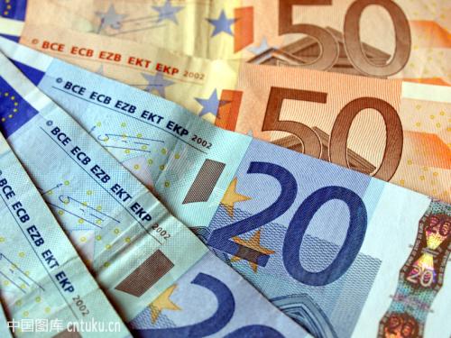 欧元：终于跟上美元的步伐？ ——评人民币及5SDR币怎样竞争于2019全球天下