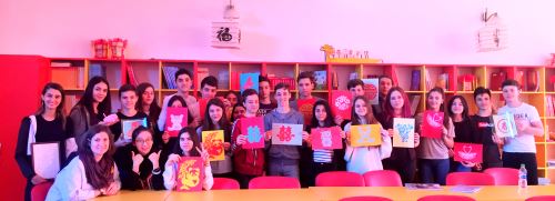 布大孔院森诺博经济高中孔子课堂举办“中国文化周”活动