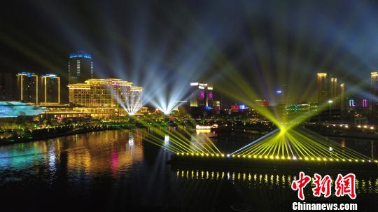 江苏首届大运河文化旅游博览会开幕穿越时空再现千年运河开凿场景