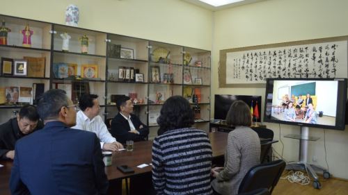 广州侨务代表团访问布加勒斯特大学孔子学院