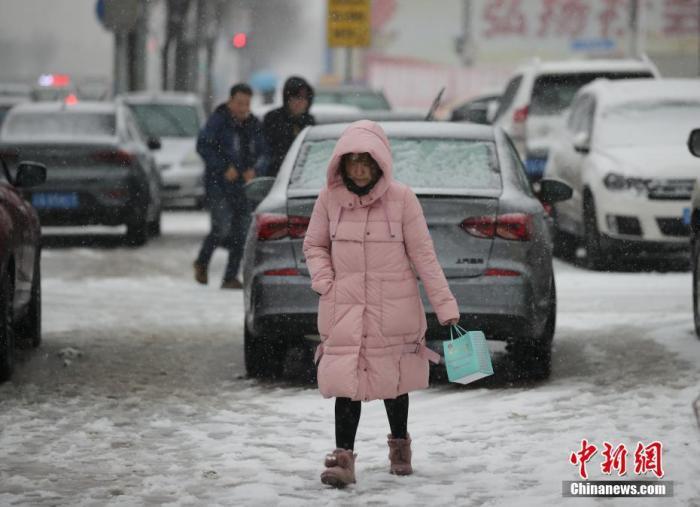 中国西北华北黄淮等地有较强雨雪