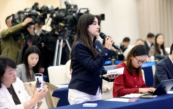 刚刚，浙江省长答记者问，着重讲了三件事